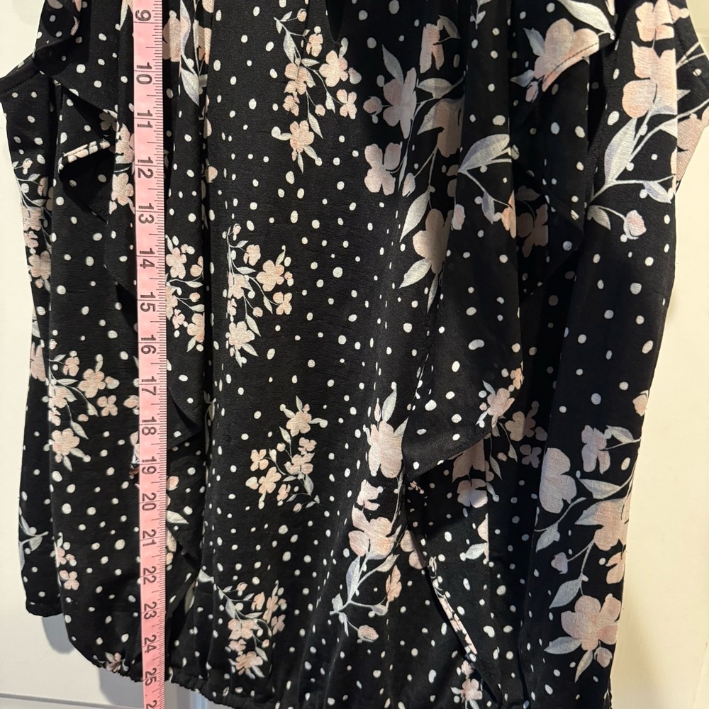 41 Hawthorn Black and Pink Floral Blouse - Picture 5 of 8